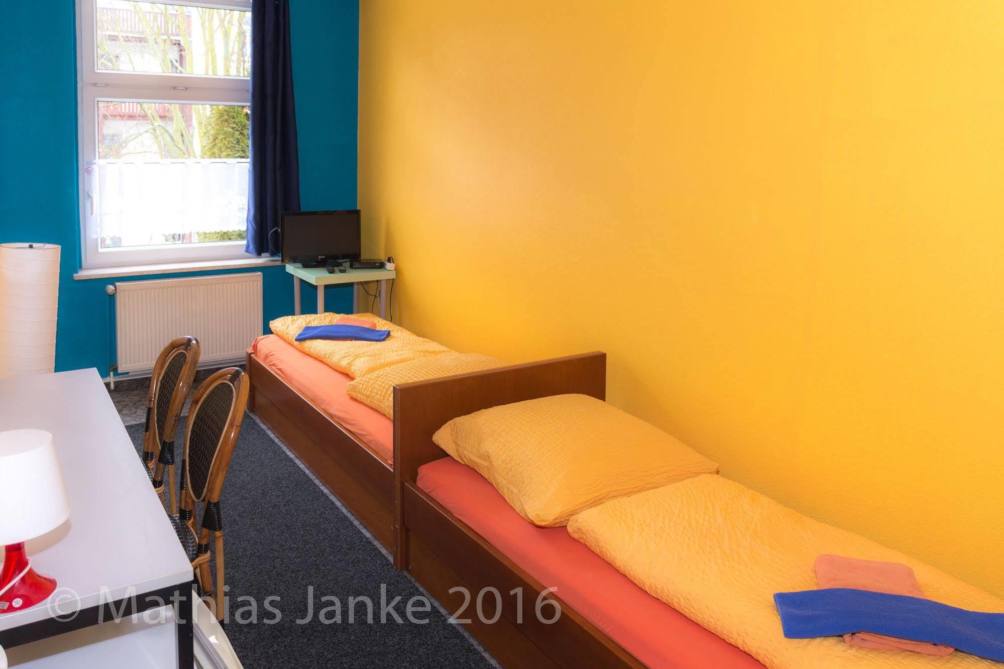 Pension Leipzig Georgplatz Εξωτερικό φωτογραφία